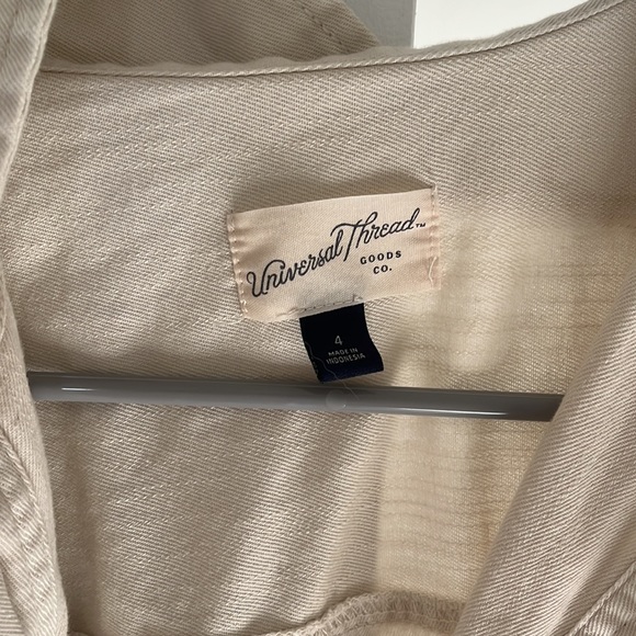 Size 4 utility jumpsuit. Only worn once. - Picture 3 of 3